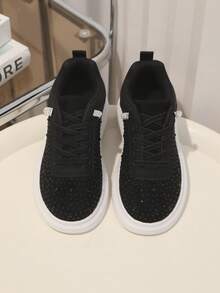 1 Pair Children's Fashionable Soft Bottom Casual Slip-On Sneakers, Anti-Slip Everyday Wear For Little/Medium/Big Kids - Black - View 2