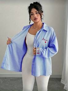 Solstice Apparel 法式愛心刺繡條紋領長袖襯衫，Amour 字母寬鬆休閒女版襯衫 - 藍色 - 查看 3