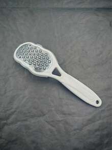 قرادة قدم من الفولاذ المقاوم للصدأ احترافية قطعة واحدة، تصميم مقاوم للرذاذ، مقبض إرجونومي، سطح كاشط خشن وناعم - مصنوعة من مواد بلاستيكية متينة، مناسبة لعناية القدم واليد في المنزل - هدية مثالية للتخرج وعيد الحب وأعياد أخرى - متعدد الألوان - مشاهدة 9