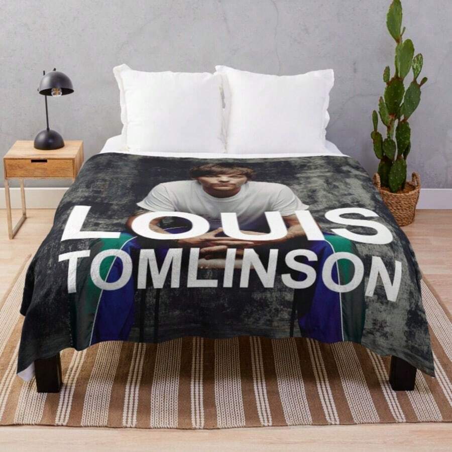 Louis Tomlinson _Walls_ 2020 American Tour Official Merchandise Flannel Throw Blanket, Super Soft Fleece Ones Directions Fan Gift, Warm Cozy Bed Couch Throw, Pop Music Inspired Home Decor - 主圖顏色 - 查看 1