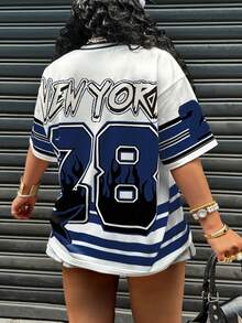Large Women'S Casual Loose Short Sleeved T-Shirt | Retro Sports Jersey Style With "NEW YORK" Graffiti Print, Number 28 With Flames And Stars, Contrasting Color Design, V-Neck, Medium Stretch Fabric, Regular Length For Daily Wear - 藍色 - 查看 2