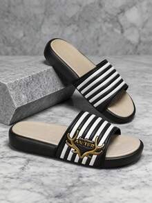 Dép lê nam đế mềm mới mùa Xuân/Hè 2026, dép lê mềm nhẹ, chống trơn trượt, chống mài mòn, dép lê liền thân thoải mái dùng trong nhà, dép xỏ ngón đi biển ngoài trời, dép lê dáng rộng. - D-Beige - Xem 2