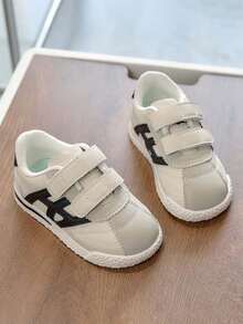 1 đôi giày thể thao cổ thấp unisex mới, đế mềm chống trơn trượt, giày đi bộ thường ngày cho trẻ sơ sinh, giày chạy bộ thời trang đa năng cho học sinh, giày vải trẻ em, phù hợp cho mọi mùa. - màu đen - Xem 2