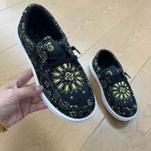 Women's Casual Sneakers, Fashionable Canvas Shoes, Soft Sole Skate Shoes, Casual Outdoor Shoes, College Style Athletic Shoes, Low-Top Shoes Plus Size - Black - View 2