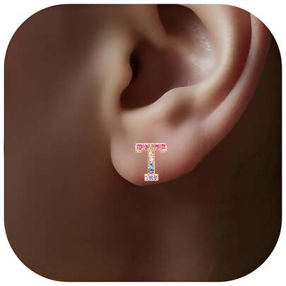 一对镀金彩色立方氧化锆字母耳钉，A-Z 全套可爱字母饰品，低过敏性，创意礼物，适合情人节、生日、派对和日常佩戴