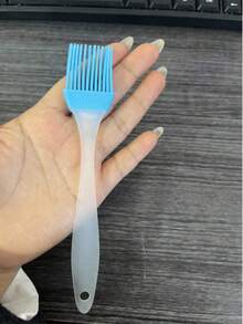 1pc Multi-Purpose High Capacity PP Oil Sprayer Bottle, With Measurement Scale, Convenient Quantity Control. In Cold Winters, Cooking Oil May Solidify And Affect Spraying Effect, You Can Try Pressing A Few Times. - Multicolor - View 19