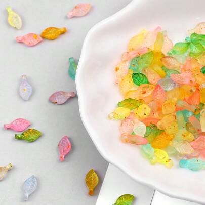 300颗彩色亚克力半透明小叶子吊坠珠，DIY首饰制作，工艺品材料，友谊礼物，家居装饰，小饰品装饰