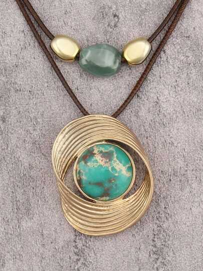 1pc Bohemian Style Twisted Metal Short Pendant Necklace Jewelry, Personalized Fashion Beaded Necklace For Women, Valentine's Day, Party Gift, Gift For Girlfriend, Mother, Best Friend