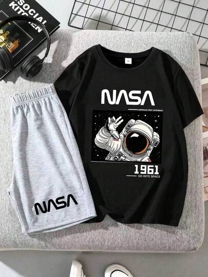 2pcs/Set Boys' Cartoon Print Outfit, Comfortable Fabric, Summer Gaming Party Style