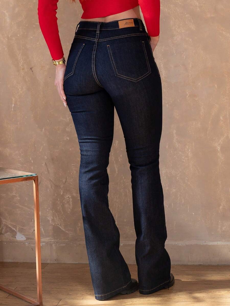 Calça Jeans Feminina Sawary Flare Cintura Média Boca de Sino Elastano Lycra Confortável Escura