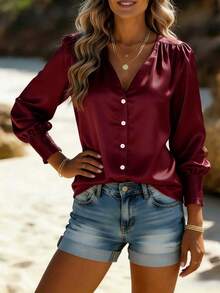 Áo sơ mi nữ dài tay cổ chữ V cài cúc phía trước, tay áo thường, chất liệu chiffon. - Màu Đỏ Sâu - Xem 6