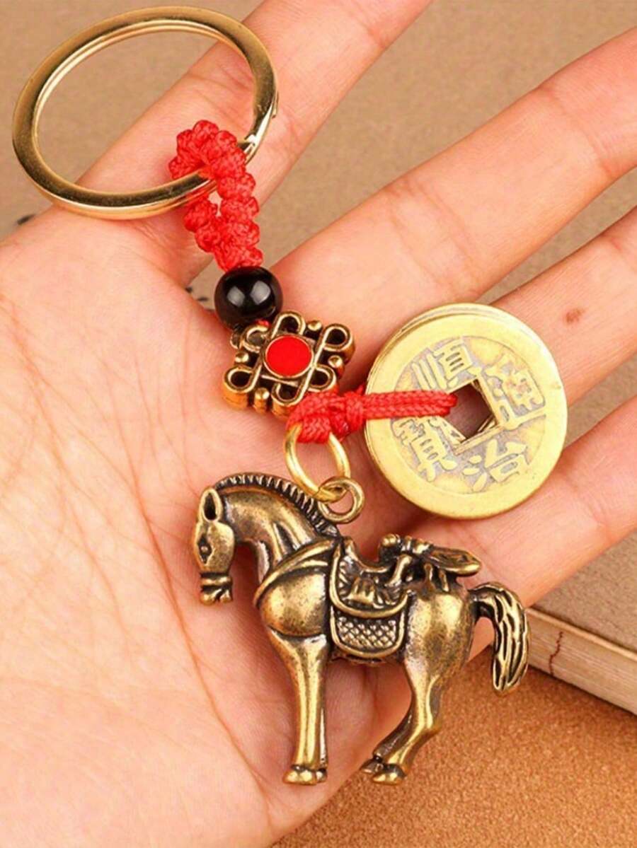 复古中国吉祥马钱币设计钥匙扣 - 红金编织绳 - 锌合金和铜合金材质,适用于汽车钥匙和包包,中国新年幸运马钱币钥匙扣 - 彩色 - 查看 1