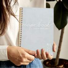 دفتر وصفات A5 لتدوين وصفاتك الخاصة - كتاب طبخ فارغ حلزوني يحتوي على 144 وصفة - غلاف أنيق ودفتر وصفات كبير - تخطيط سهل الاستخدام - مقاس واحد - مشاهدة 3