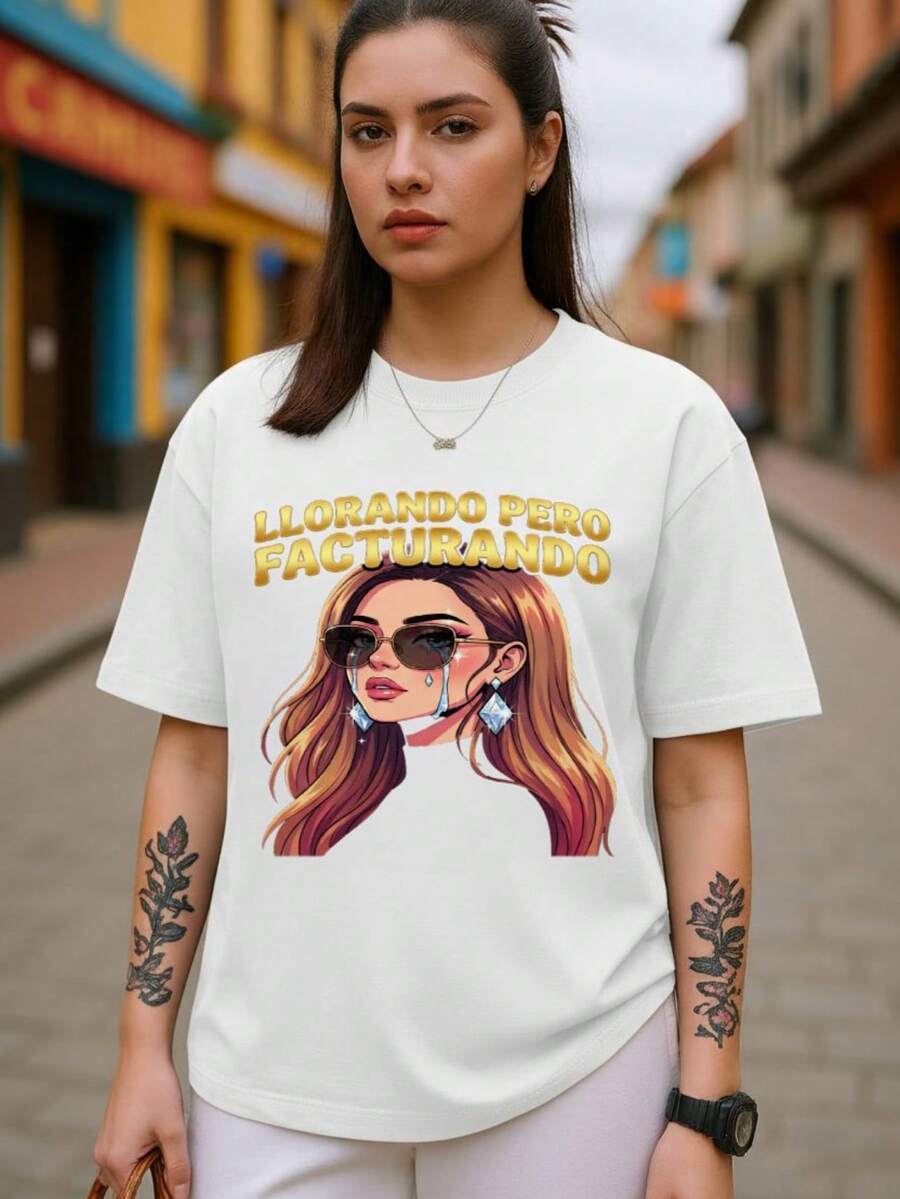 2026 Camisetas de mujer de algodón | Estampado Llorando Pero Facturando de inspiración cultura mexicana | Camiseta cómoda para actividades diarias Camiseta de manga corta transpirable para mujer 2026 | Diseño de mujer llorando pero facturando estilo mexicano | Playeras de moda urbana | - Blanco - Ver 1