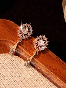 1 par de Brincos de Joia com Desenho de Flor em Estilo Coreano Elegante para Meninas/Adolescentes, Zircônia Cúbica, Presente de Amizade para Uso Diário e Festivais - Amarelo - Visão 7