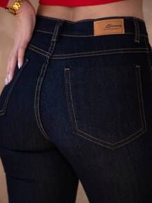 Calça Jeans Feminina Sawary Flare Cintura Média Boca de Sino Elastano Lycra Confortável Escura - Azul petróleo - Visão 6