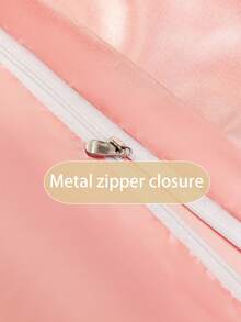 2/3件套缎面纯色被套套装，奢华舒适被套，柔软丝滑，轻盈透气，抗皱，全/大/特大尺寸（1个被套+1/2个枕套，不含填充物），四季皆宜，柔软舒适，适合单人、宿舍、学生、家庭卧室、酒店使用，带拉链封口和枕套，多色可选，经久耐用，超大尺寸床上用品，超大尺寸被套套装，适合房间装饰、旅行和宿舍（男孩/女孩）。 - 珊瑚粉 - 查看 6