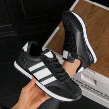 Men's Casual Shoes Retro Running Shoes, Black & White Low-Top Lace-Up Sneakers, Streetwear, Non-Slip , PU Leather, Lightweight & Soft, Minimalist Streetstyle, Birthday Gift - Black and White - View 3