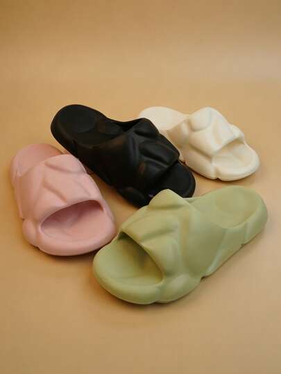 2026新款拖鞋，超柔软厚底，如便便般舒适，适合居家穿着，防滑，热门拖鞋