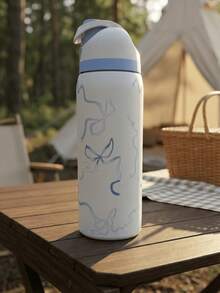 0walai Tied And True Blue Bows Vacuum Flask With Straw 32oz,945ML, Cold And Hot Water Can Be Insulated, Beautiful Appearance, Exquisite Workmanship, Suitable For Camping, Work, Indoor Use,Suitable For Gift,Perfect For Valentine's Day,Birthday,Giving Day. - 藍白色 - 查看 3