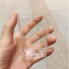 派对用品杯，透明杯，甜点杯，方形蛋糕杯，布丁杯，慕斯杯，适用于派对、生日、订婚、婚礼、情人节、圣诞节、感恩节等场合。 - 透明 - 查看 11