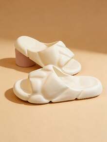 新款拖鞋，超柔软厚底，居家穿着舒适防滑，热门拖鞋 - 淺杏色 - 查看 4