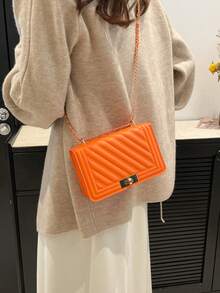 Sac bandoulière mini à la mode en PU gaufré uni, idéal pour les trajets quotidiens, petit sac carré minimaliste à chaîne pour femme - Orange - Voir 5