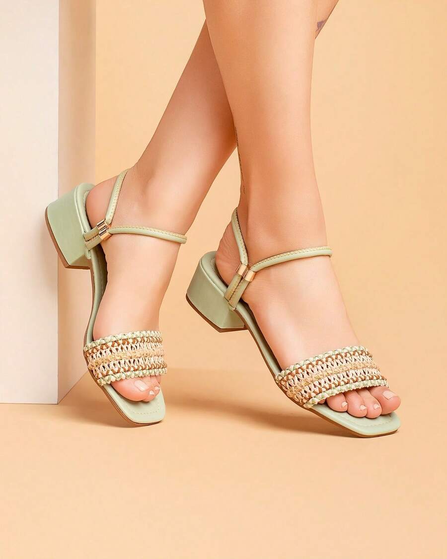 Sporty Rhinestone Buckle, Rustic Woven Design, Boho-Chic - Bím tóc bạc hà - Xem 1