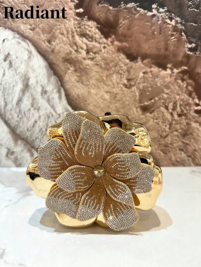 This Three-Dimensional Flower-Shaped, Rhinestone-Encrusted Evening Bag Features Petals Fully Covered In Gradient Rhinestones, Exuding A Glamorous And Sophisticated Elegance. It Can Be Carried By Hand Or Worn As A Chain Crossbody Bag With A Magnetic Closure. Perfect For Evening Events, Balls, Weddings, Dates, And Parties, It Pairs Well With Evening Gowns And Cheongsams.