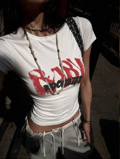 女士圆领短袖T恤，美国辣妹图案，夏季新款字母印花，时尚修身露脐上衣