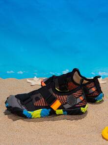 儿童春秋季涉水鞋一双，网布鞋面，防滑耐磨TPR鞋底，渐变色，轻便透气，柔软舒适，套脚式 - 彩色 - 查看 9