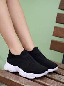 Kids' Black & White Knit Slip-On Casual Sneakers, Sporty Lightweight Comfortable Easy-Wear Shoes