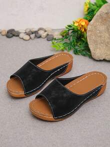 Sandalias de mujer con tira simple, ajuste ancho, cuña gruesa, suela cómoda y ligera, talla grande, tipo chancla, de moda para verano, uso diario y playa, color negro - Negro - Ver 6