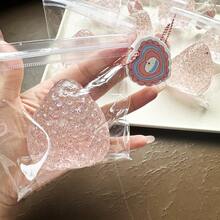 新款实心草莓挤压玩具 - 柔软硅胶质感，舒缓压力，推荐作为节日、生日、情人节礼物，完美之选 - 彩色 - 查看 9