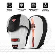 Guantes de Boxeo, Manoplas Curvas para Entrenamiento de precisión, Cuero sintético de Primera Calidad para Golpes Rectos y Ganchos, Correa Ajustable y ventilada, Ideales para Muay Thai. - Blanco y negro - Ver 7