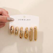 1-9对复古时尚金色C形/几何/纹理耳环，采用轻质树脂材料制成，适合日常、派对、约会和其他场合佩戴。 - 金色 - 查看 10
