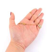 1件经典哈姆萨之手吊坠项链，不锈钢珠链，女士款 - 金黃色字母 - 查看 3