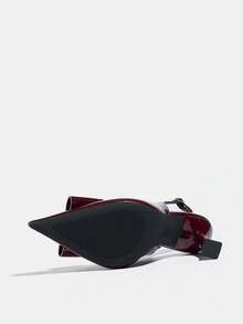 2026新款金属扣防滑红底布艺女士高跟鞋尖头不对称鞋跟套脚凉鞋，优雅女士运动鞋，优雅女士高跟鞋 - 酒紅色 - 查看 5