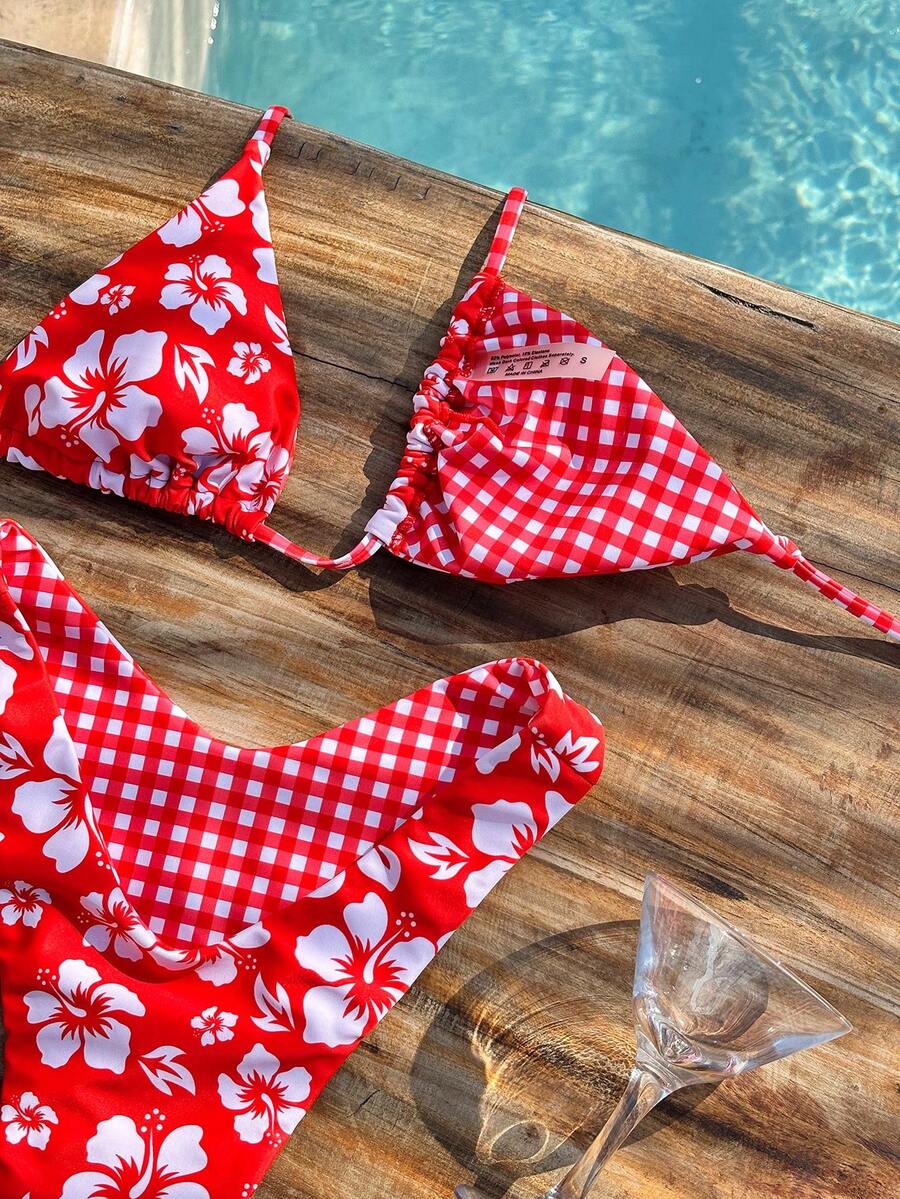 Women's Bikini Swimwear, Cute Casual Plaid Hibiscus Pattern Beach Swimwear, Summer Red Fashion Set/Outerwear/Birthday Outfit/Casual/Y2K/2000s/Millennium Clothing/Elegant/Old Money/Streetwear/Vacation/Music Festival Beach Attire - Red and White - View 1