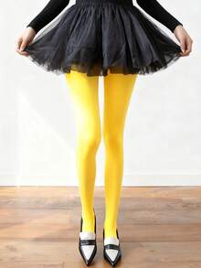 1 đôi quần legging nhung co giãn màu vàng tươi, nâng đỡ vòng ba, tạo dáng thon gọn cho các dịp trang trọng. - Màu vàng - Xem 2