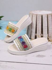 1 Pair Children's Casual Holiday Woven Platform Thick Sole Summer Wedge Slide Sandals - Beige - View 5