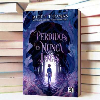 Perdidos en nunca jamás Editorial VR Editoras (Libro original)