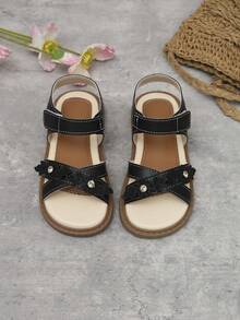 1双女童黑色PU皮鞋，饰有水钻花朵，圆头设计，防滑软底，休闲公主风凉鞋，适合3-15岁儿童，日常穿着、生日、旅行、上学等场合，2026春夏款 - 黑色 - 查看 2