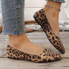Leopard Print Pointed Toe Flat Shoes For Women, Low Vamp Soft Bottom Comfortable Versatile Commuter Shoes - Leopard Print - View 12