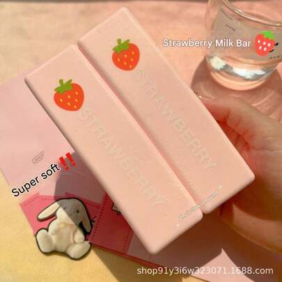 草莓牛奶棒 PU 泡沫慢回弹软捏减压玩偶 - 送给朋友、生日、复活节、情人节的礼物，热销，新年礼物，潮流新品，情人节互动礼物，家庭礼物，生日礼物，送给男朋友/女朋友的礼物，社交互动必备，礼物，2026，完美礼物
