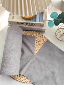 1 Roll Of 20pcs Gray Microfiber Car Wash Towels, Pre-Cut 25*25cm - Auto Cleaning Cloths, Washable And Reusable, Suitable For Cars And Multi-Purpose - Grey - View 7