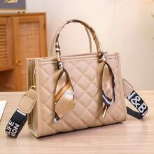 2026新款时尚休闲菱形刺绣围巾，字母印花单肩斜挎包（女士款） - 杏色 - 查看 7