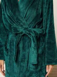 1pc Women's Long Lapel Flannel Lined Casual Bathrobe, Soft Luxurious Fashionable Elegant Charm, Suitable For Early Spring - Green - View 4