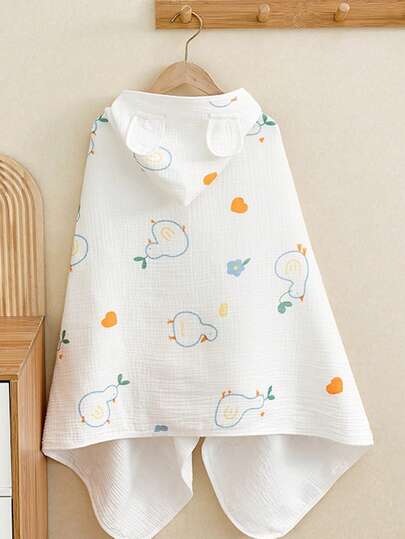 1件婴儿及幼儿柔软连帽棉纱斗篷浴巾，65*135厘米