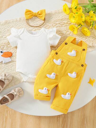 3pcs/Set Baby Girls Casual Daily Cute White Knitted Round Neck Ruffle Sleeve Romper, Yellow Woven Pocket Duck Decor Bodysuit And Yellow Bow Headband Set, Suitable For Spring, Summer And Autumn